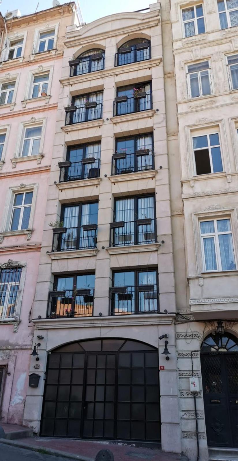 Urban Quarters - Tepebasi Aparthotel Istanbul Exterior photo
